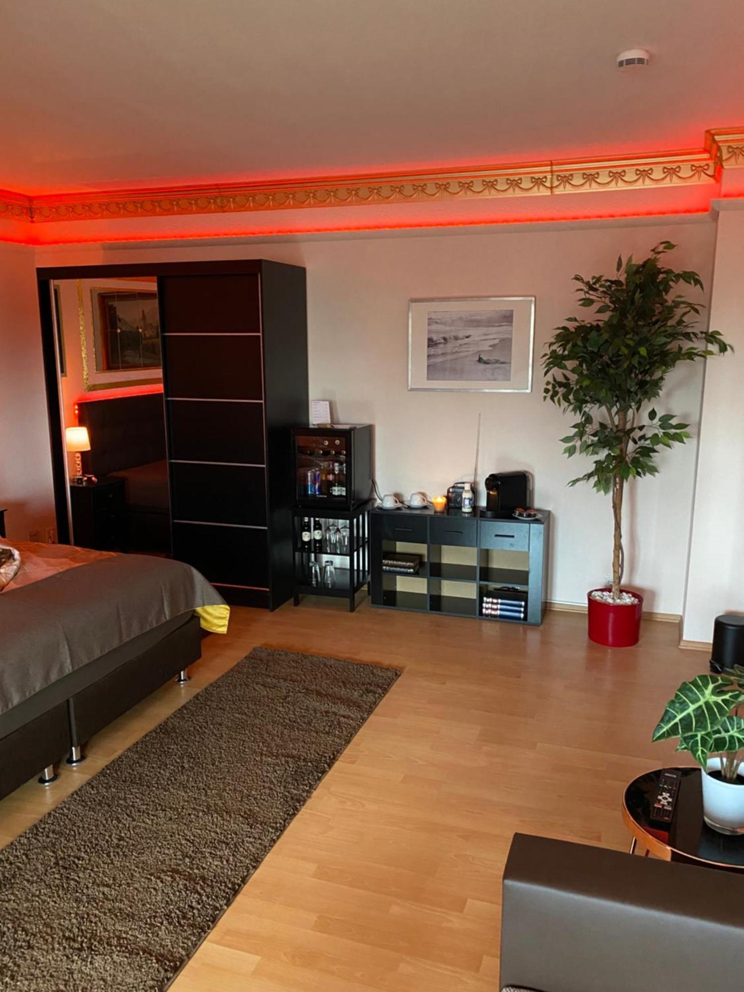 Pension King Royal Hamburg Dış mekan fotoğraf